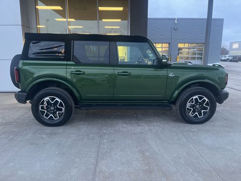 Certified 2022 Ford Bronco Outer Banks image 8