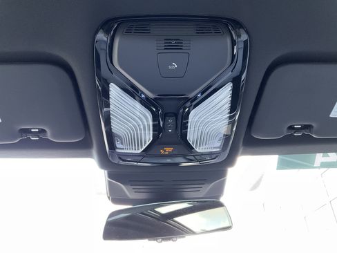 Certified 2024 BMW X6 xDrive40i w/ Premium Package image 20