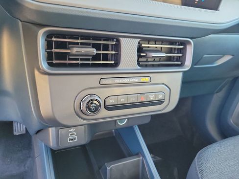 New 2026 Ford Maverick XL FWD image 18