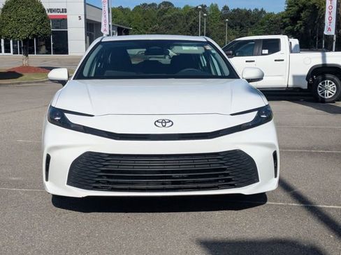Certified 2025 Toyota Camry LE FWD image 8