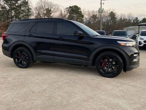 Used 2022 Ford Explorer ST w/ Equipment Group 401A image 6