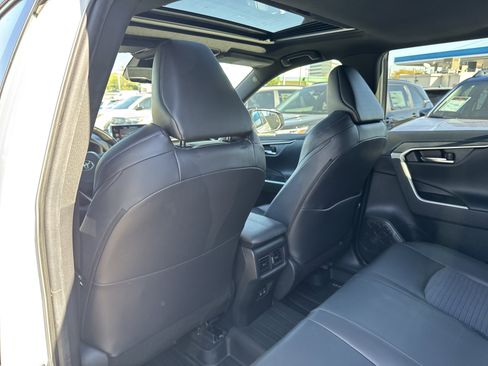 Used 2020 Toyota RAV4 XSE image 28