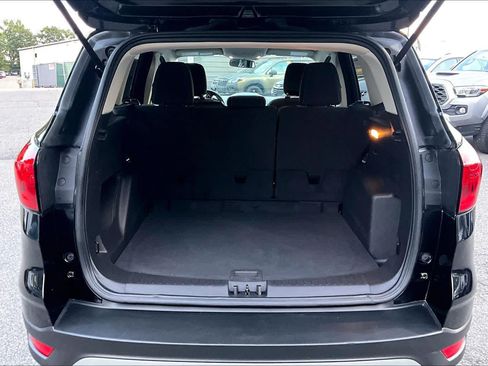 Used 2019 Ford Escape SE AWD/4WD image 30