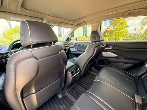 Used 2024 Acura RDX SH-AWD w/Advance Package image 19