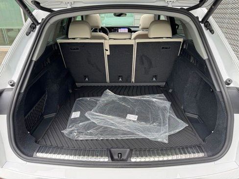 Certified 2025 Audi Q5 Premium w/ Convenience Package AWD/4WD image 18