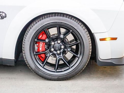 Used 2023 Dodge Challenger SRT Hellcat image 11