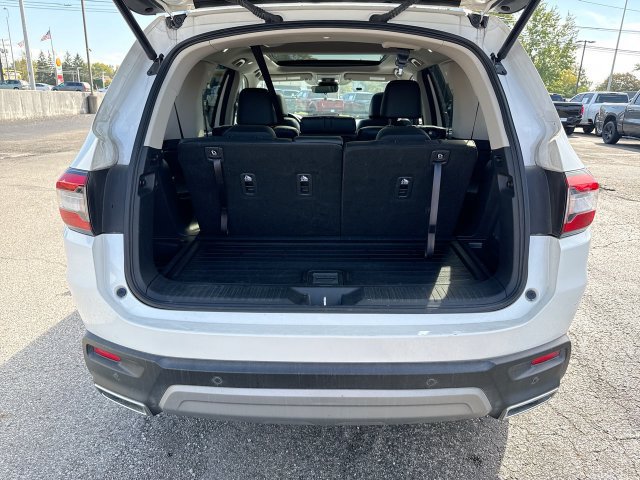 Used 2025 Honda Pilot Touring image 25