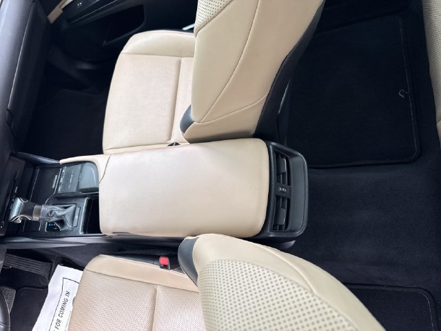 Used 2021 Lexus ES 350 w/ Accessory Package FWD image 25
