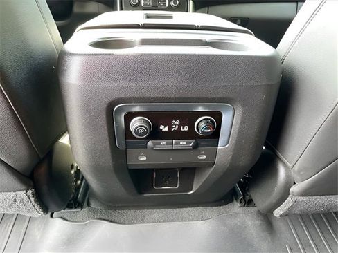 Used 2021 Chevrolet Tahoe LT image 24