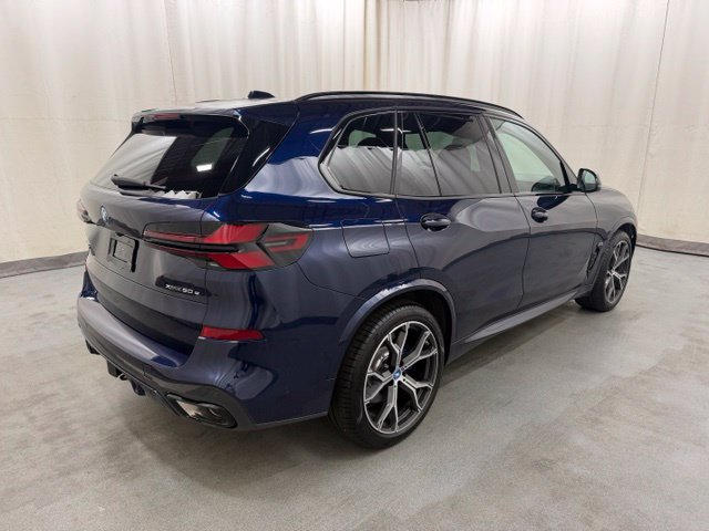 Used 2025 BMW X5 xDrive50e AWD/4WD image 2