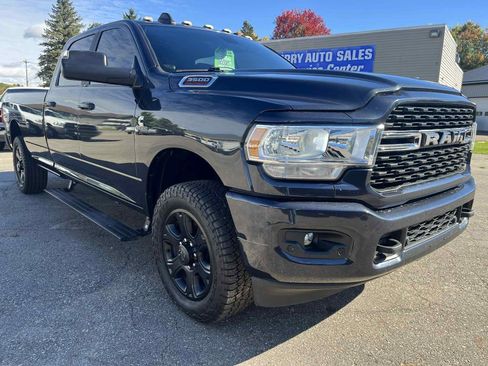 Used 2022 RAM 3500 Big Horn w/ Level B Equipment Group image 4