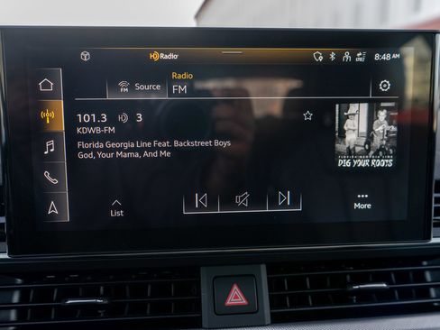 Used 2025 Audi A5 2.0T Premium Plus image 17