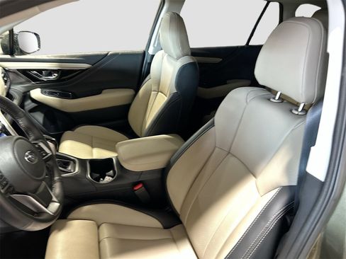 Used 2025 Subaru Outback Limited XT w/ Popular Package #2 image 22