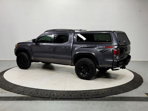 Used 2021 Toyota Tacoma TRD Pro image 5