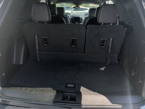 Certified 2023 Chevrolet Traverse LT image 11