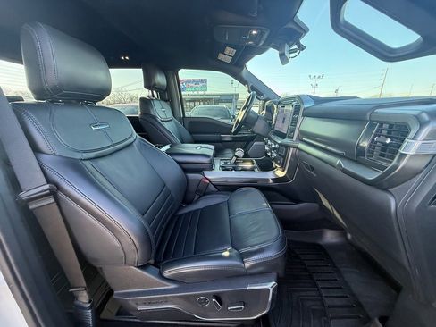 Used 2024 Ford F150 Platinum w/ FX4 Off-Road Package image 24