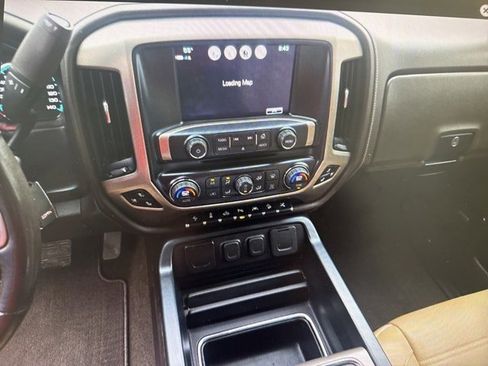 Used 2018 GMC Sierra 1500 Denali w/ Denali Ultimate Package image 9