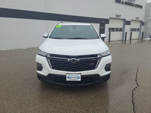 Used 2023 Chevrolet Traverse RS image 8