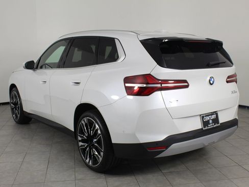 Used 2026 BMW X3 xDrive30 image 3