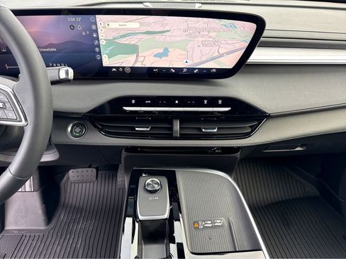 New 2026 Buick Enclave Preferred w/ Power Package FWD image 13