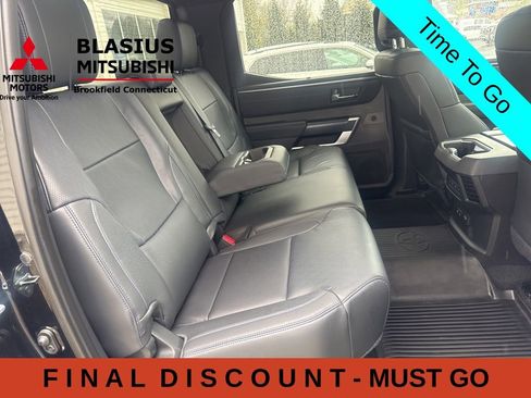 Used 2024 Toyota Tundra Platinum AWD/4WD image 45