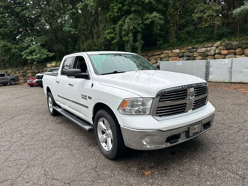 Used 2017 RAM 1500 Classic SLT w/ SLT Plus D←cor Group AWD/4WD image 7