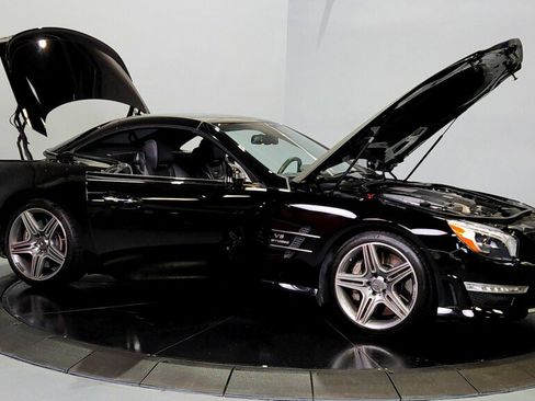 Used 2013 Mercedes-Benz SL 63 AMG image 9