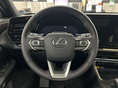New 2026 Lexus TX 350 AWD image 18