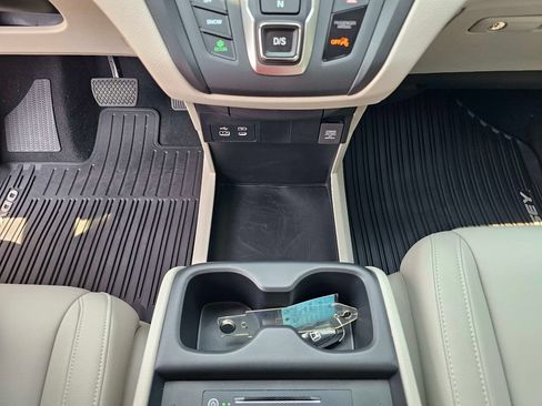 Used 2026 Honda Odyssey EX-L image 28