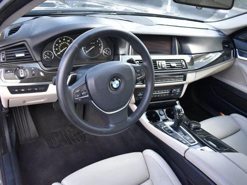 Used 2015 BMW 550i Sedan image 10
