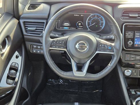 Used 2018 Nissan Leaf SL w/ SL Technology Package image 11