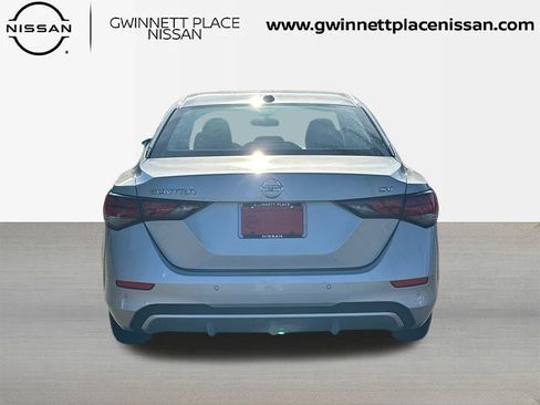 Used 2023 Nissan Sentra SV image 6