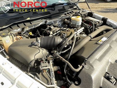 Used 2016 RAM 3500 Tradesman image 22