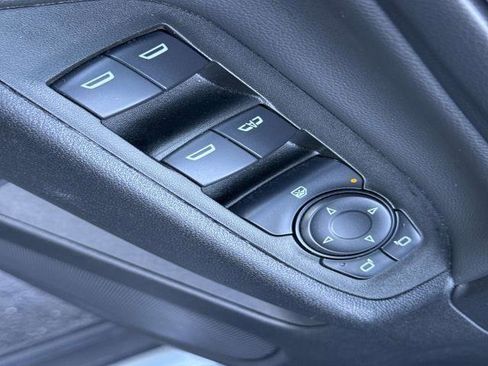 Used 2024 Chevrolet Equinox LT w/ LPO, Floor Liner Package AWD/4WD image 6