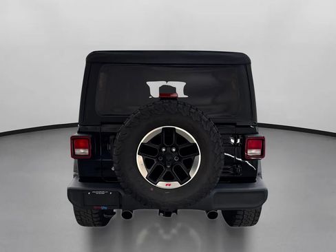Used 2018 Jeep Wrangler Unlimited Sport S AWD/4WD image 8