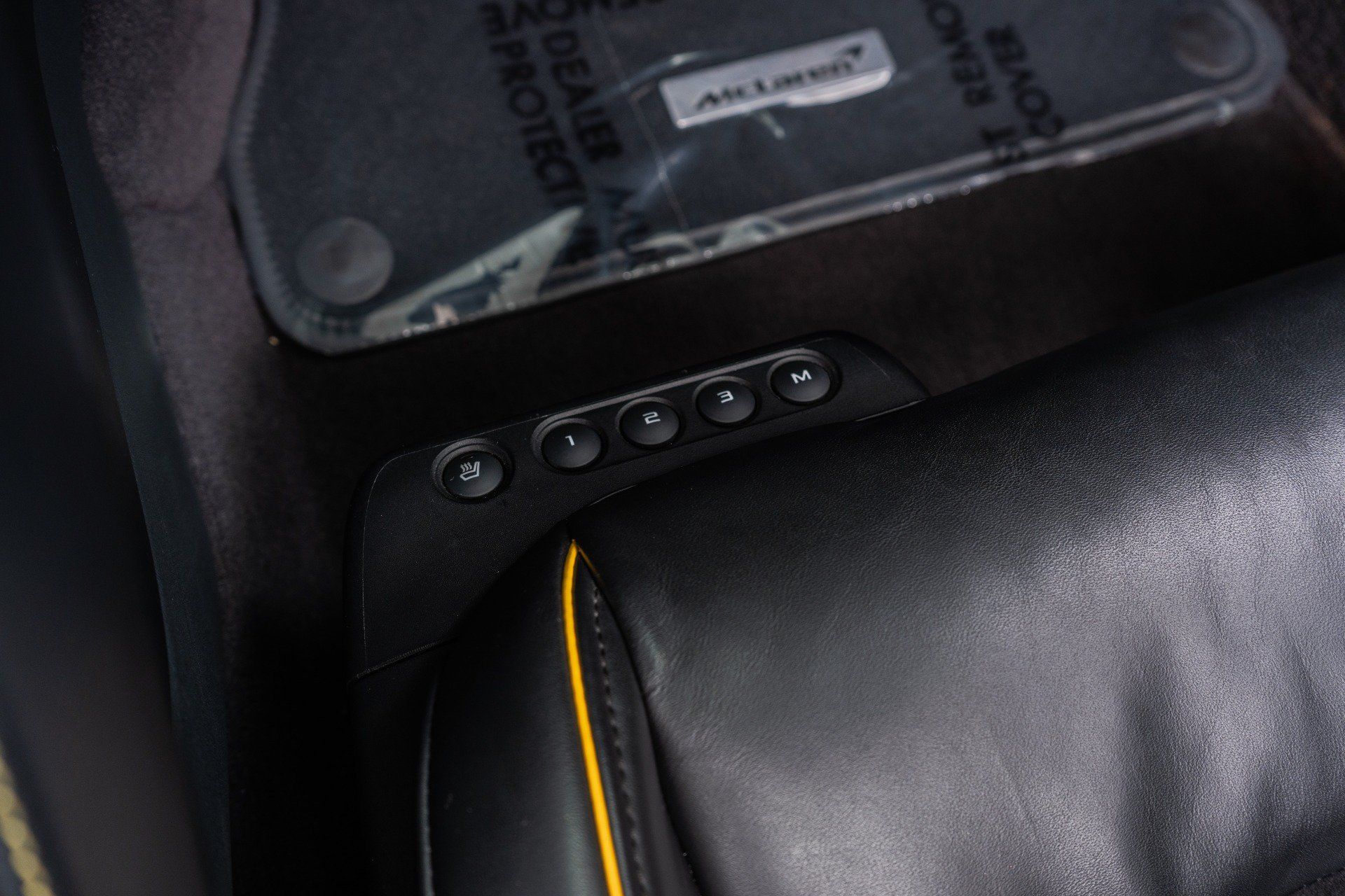 Used 2015 McLaren 650S Spider RWD image 25
