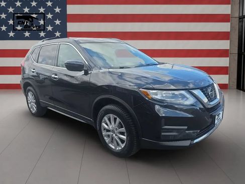 Used 2019 Nissan Rogue S w/ Special Edition Package AWD/4WD image 3