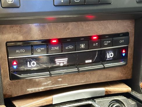 Used 2011 Mercedes-Benz E 350 Sedan image 10