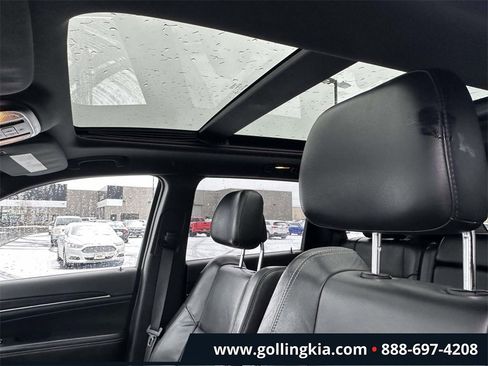 Used 2014 Jeep Grand Cherokee Limited w/ Luxury Group II image 20