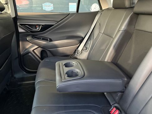 Used 2020 Subaru Outback Limited image 19