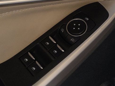 Used 2023 Ford Explorer XLT w/ Equipment Group 202A image 27