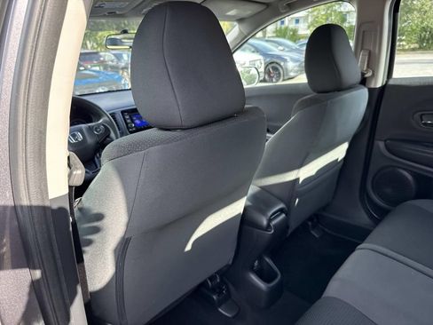 Used 2020 Honda HR-V LX image 13