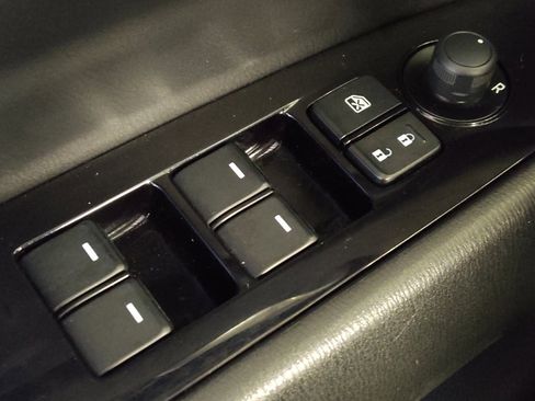 Used 2020 MAZDA CX-5 Touring image 27