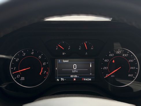 Used 2021 Chevrolet Camaro LT w/ RS Package RWD image 17