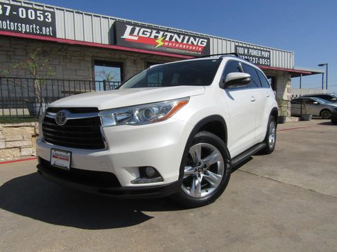 Used 2016 Toyota Highlander Limited Platinum image 1