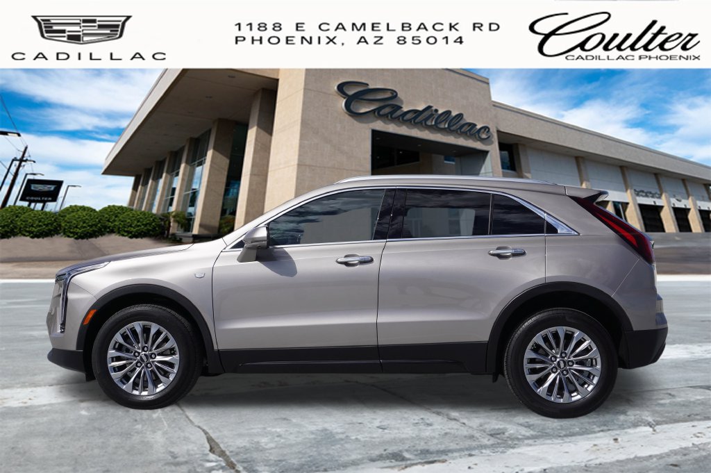 Certified 2025 Cadillac XT4 Premium Luxury FWD image 2