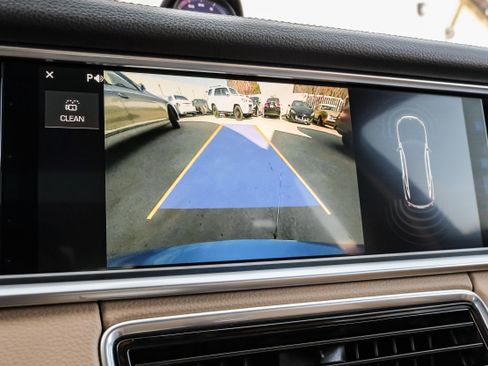 Used 2018 Porsche Panamera 4 w/ Sport Chrono Package image 28