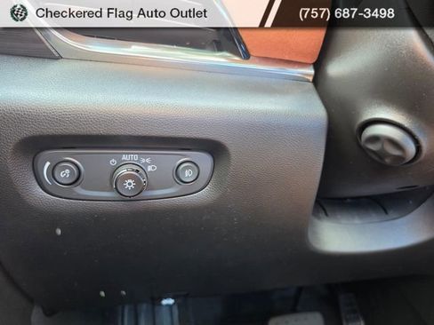 Used 2021 Chevrolet Traverse High Country AWD/4WD image 13