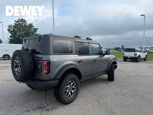 Used 2023 Ford Bronco Badlands AWD/4WD image 14