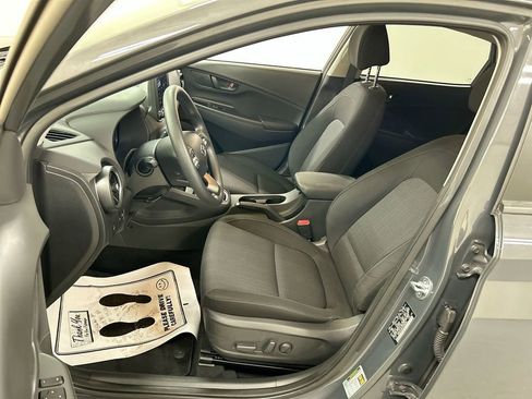 Used 2023 Hyundai Kona SEL image 9